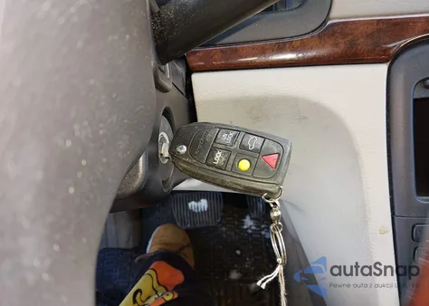 2006 Volvo S80 2.5T from USA, damaged, VIN YV1TH592561440090